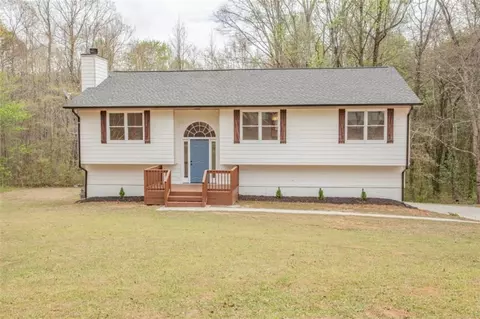 232 Cypress Cir, Carrollton, GA 30116