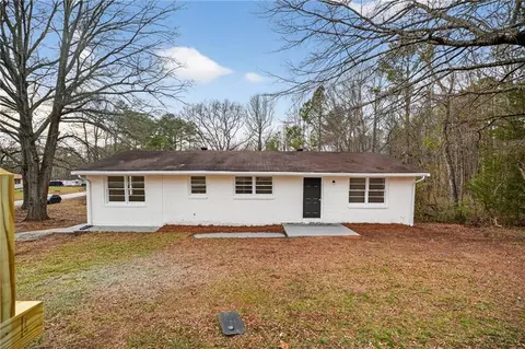 102 Tempie Ln, Covington, GA 30016