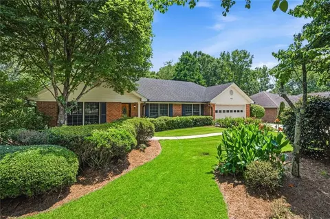 455 Lees Trce SW, Marietta, GA 30064