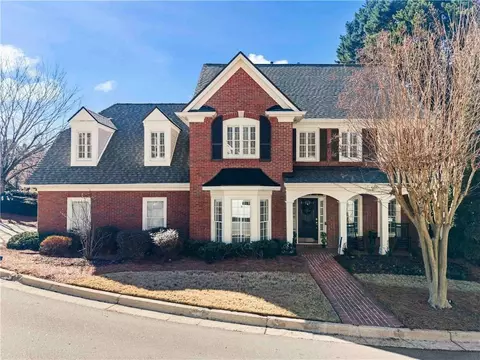 4120 Paran Pointe Dr, Atlanta, GA 30327