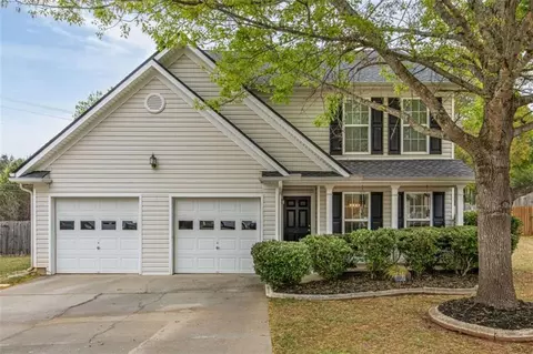 402 Mount Laurel Dr, Dallas, GA 30132