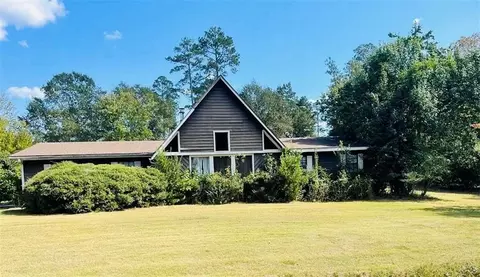 51 Forest Rd, Lumpkin, GA 31815