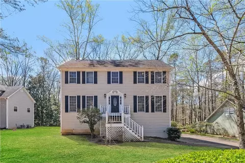 2652 Forest Way NE, Marietta, GA 30066