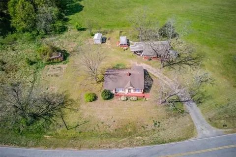 1023 Poplar St, Monroe, GA 30655