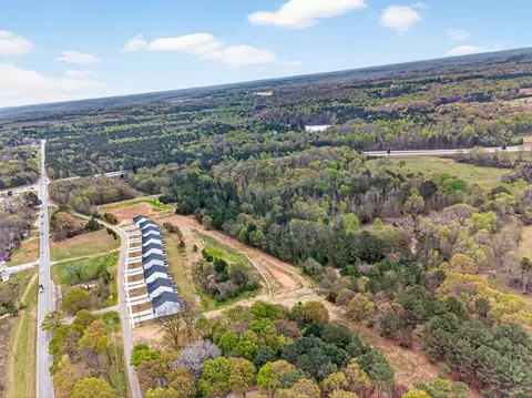 696 530 Madison St, Commerce, GA 30529 photo 7
