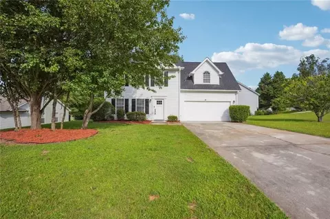 10423 Commons Xing, Jonesboro, GA 30238