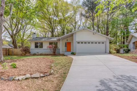 3141 Bomar Forest Pl, Decatur, GA 30033