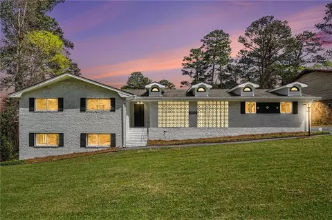2500 Amalfi Dr, Conyers, GA 30012