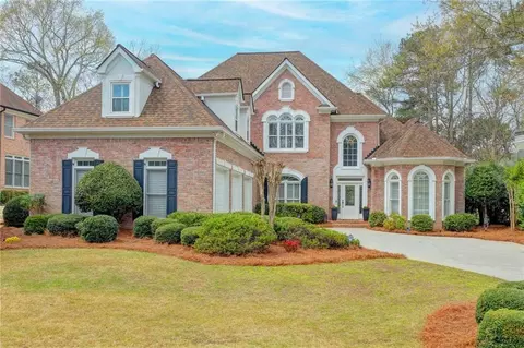 195 Stoney Ridge Dr, Alpharetta, GA 30022