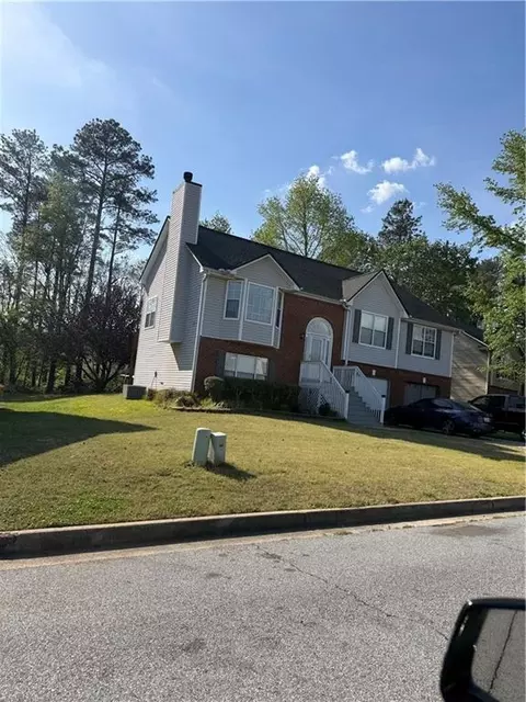 1356 Daffodil Ln, Hampton, GA 30228 photo 2