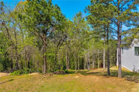 9153 Golfview Ln, Covington, GA 30014 photo 6