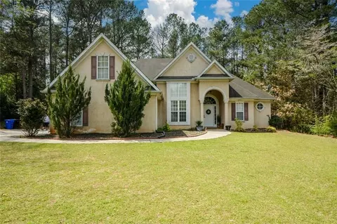125 Verdon Hl, Fayetteville, GA 30215
