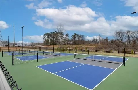 View/Area - 5373 Windridge Pkwy, Gainesville, GA 30507 photo 6 of 9
