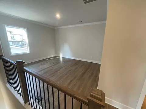 Living - 5373 Windridge Pkwy, Gainesville, GA 30507 photo 3 of 4