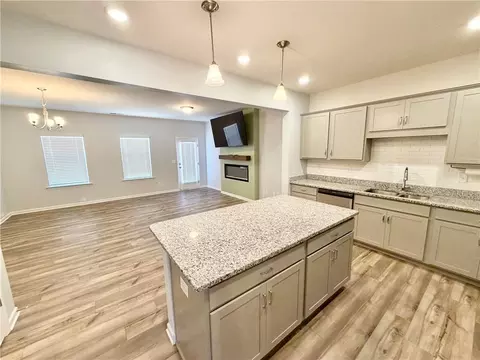 Kitchen - 261 Dupont Dr, Cartersville, GA 30121 photo 3 of 3