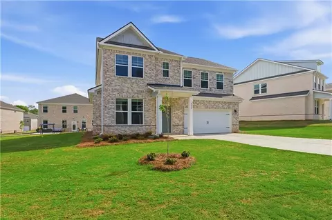 Exterior - 252 Chiswick Loop, Stockbridge, GA 30281 photo 3 of 6