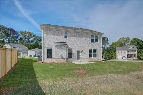 Exterior - 252 Chiswick Loop, Stockbridge, GA 30281 photo 6 of 6