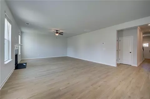 Living - 252 Chiswick Loop, Stockbridge, GA 30281 photo 1 of 6