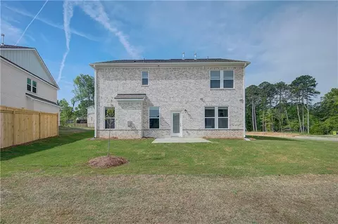 Exterior - 252 Chiswick Loop, Stockbridge, GA 30281 photo 4 of 6