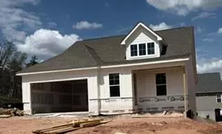 106 Live Oak Ln, Carrollton, GA 30117