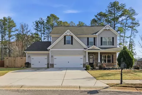 330 White Birch Ln, Jefferson, GA 30549
