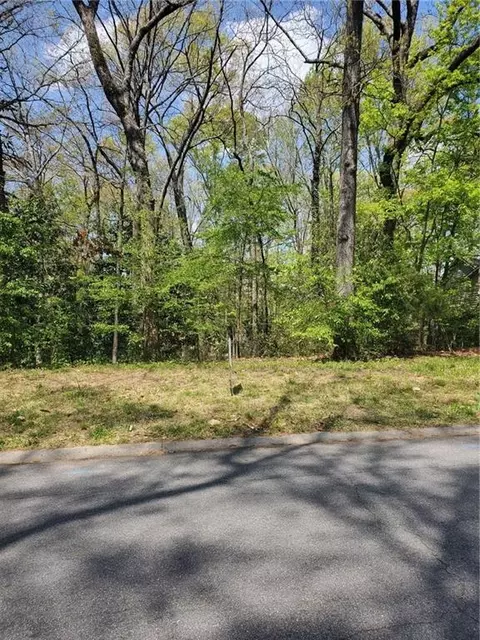 2979 Gant Quarters Dr, Marietta, GA 30068