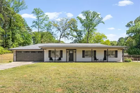 4615 Oakland Ter SW, Mableton, GA 30126