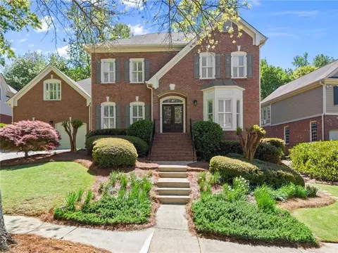 960 Allen Lake Ln, Suwanee, GA 30024