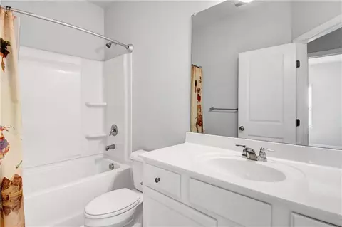 Bath - 3490 Pickens St, Duluth, GA 30096 photo 3 of 3