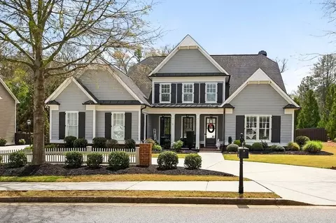 3730 Williams Point Dr, Cumming, GA 30028