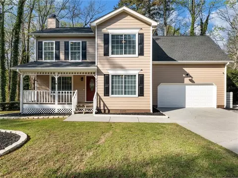 2055 Castle Royale Dr, Lawrenceville, GA 30043