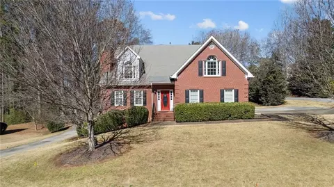 2888 Kelly Ct, Lawrenceville, GA 30044