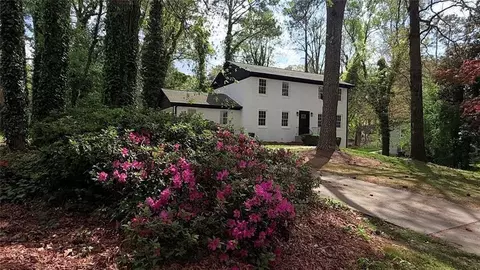 1344 Oakcrest Dr SW, Atlanta, GA 30311