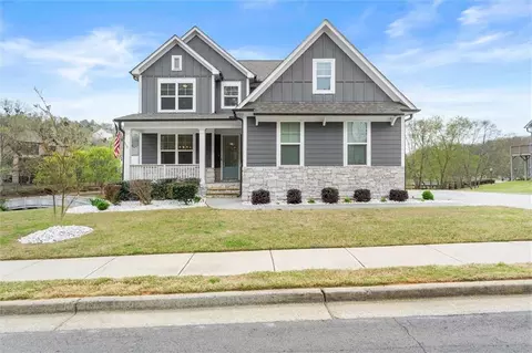 15 Lakeside Way NE, Cartersville, GA 30121
