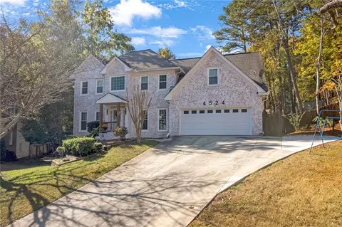 4524 Westhampton Woods Dr, Tucker, GA 30084