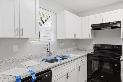 Kitchen - 6981 Flagstone Dr, Austell, GA 30168 photo 2 of 4