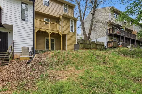 Exterior - 6981 Flagstone Dr, Austell, GA 30168 photo 4 of 4