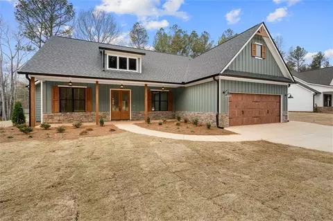 816 Presley Farm Pkwy, Rockmart, GA 30153