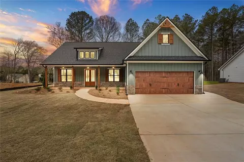 816 Presley Farm Pkwy, Rockmart, GA 30153
