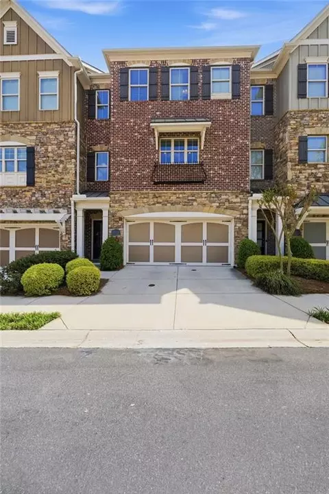 917 Dumaine Trce, Atlanta, GA 30328