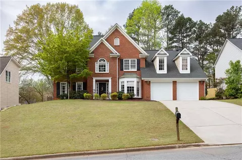300 Channings Lake Dr, Lawrenceville, GA 30043