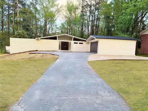 2533 Amalfi Dr, Conyers, GA 30012