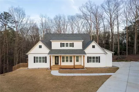 450 Oliver Ridge Dr, Commerce, GA 30529