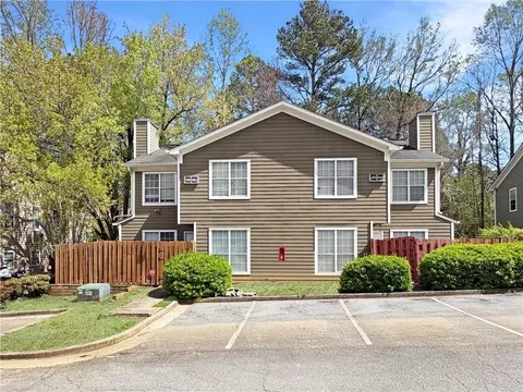 1065 Rock Creek Ln, Norcross, GA 30093