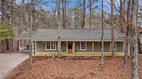 121 White Antelope St, Waleska, GA 30183