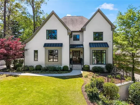 230 Danbury Ln, Atlanta, GA 30327