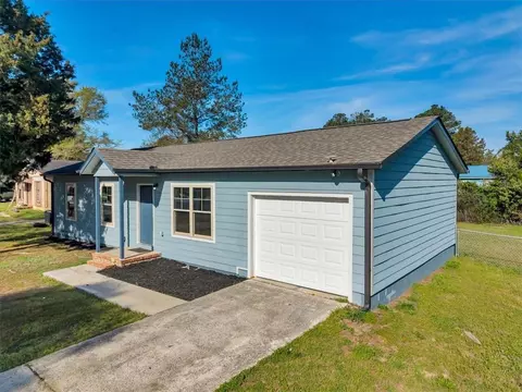 3330 E Royal Ct, Macon, GA 31217