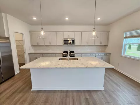 Kitchen - 30 Everly Way, Bethlehem, GA 30620 photo 2 of 5