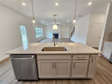 Kitchen - 30 Everly Way, Bethlehem, GA 30620 photo 3 of 5