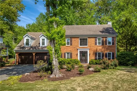 1522 Tennessee Walker Dr NE, Roswell, GA 30075